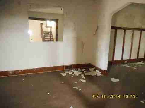 6733 Stanford (9)_m.jpg